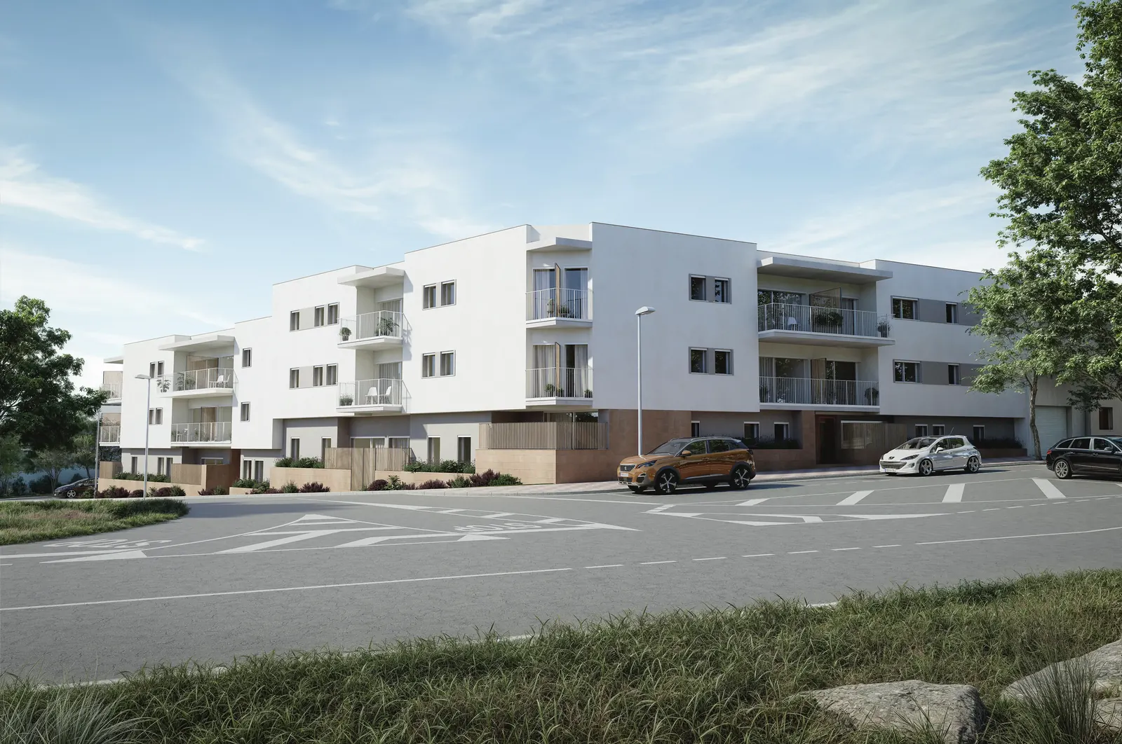 Façana de Vall d'Aro Residencial des del carrer, amb els balcons i el cel obert al damunt